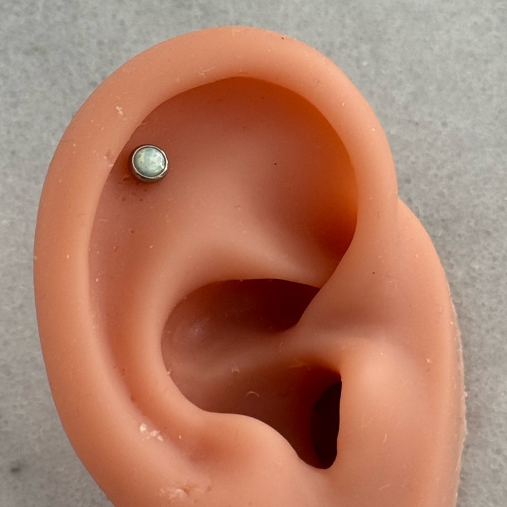 Silver Turquoise Opal Round Gem Cartilage Earring
